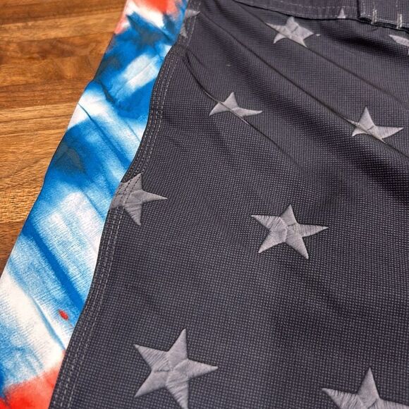 Mirage Star and Tye Dye 4 Way Stretch Boardshort Size 31 never worn - Picture 3 of 11